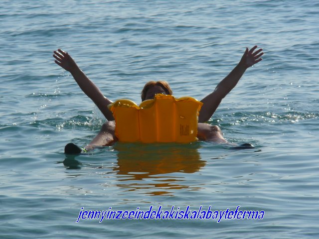 jenny in het water gevallen